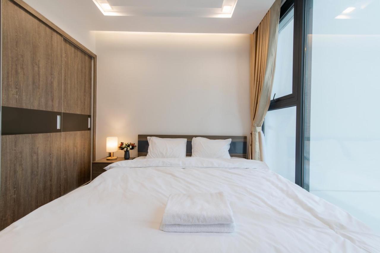 Hi-Home Suites - Vinhomes Metropolis Hanoi Exterior photo