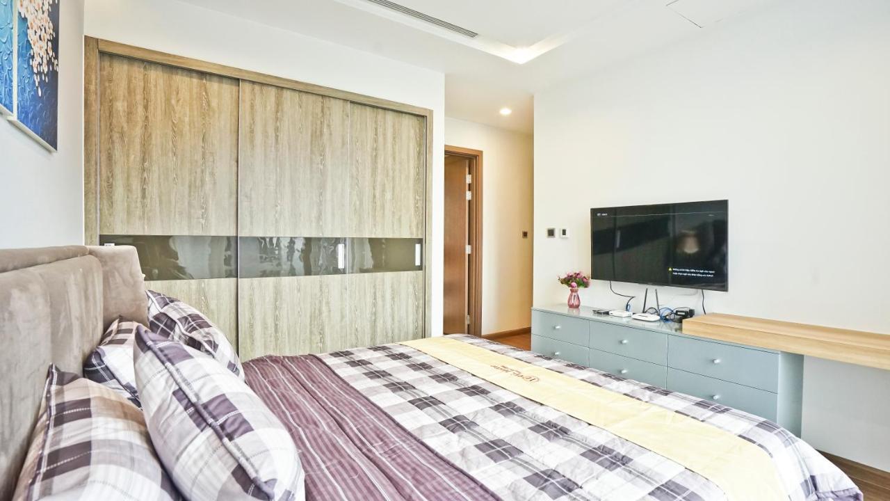 Hi-Home Suites - Vinhomes Metropolis Hanoi Exterior photo