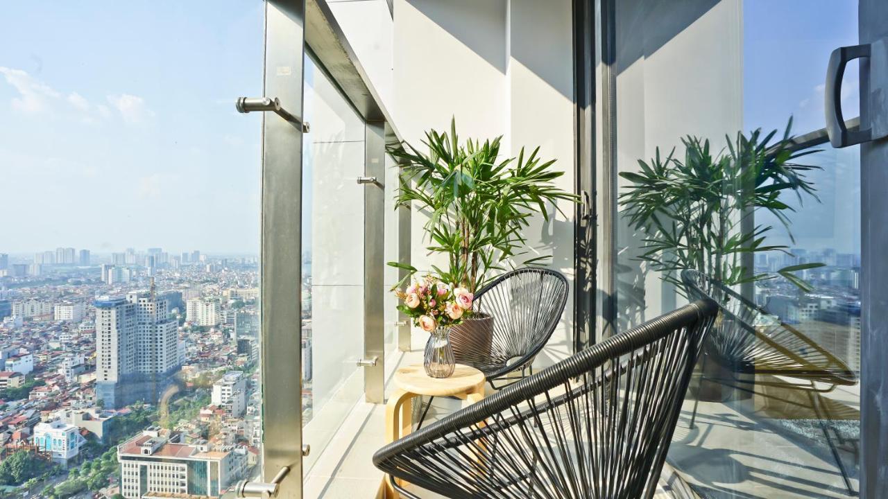 Hi-Home Suites - Vinhomes Metropolis Hanoi Exterior photo